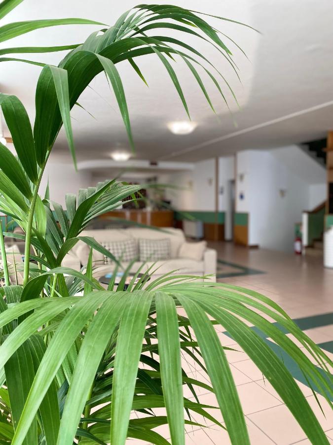 Hotel Aiglon Ρίμινι Εξωτερικό φωτογραφία