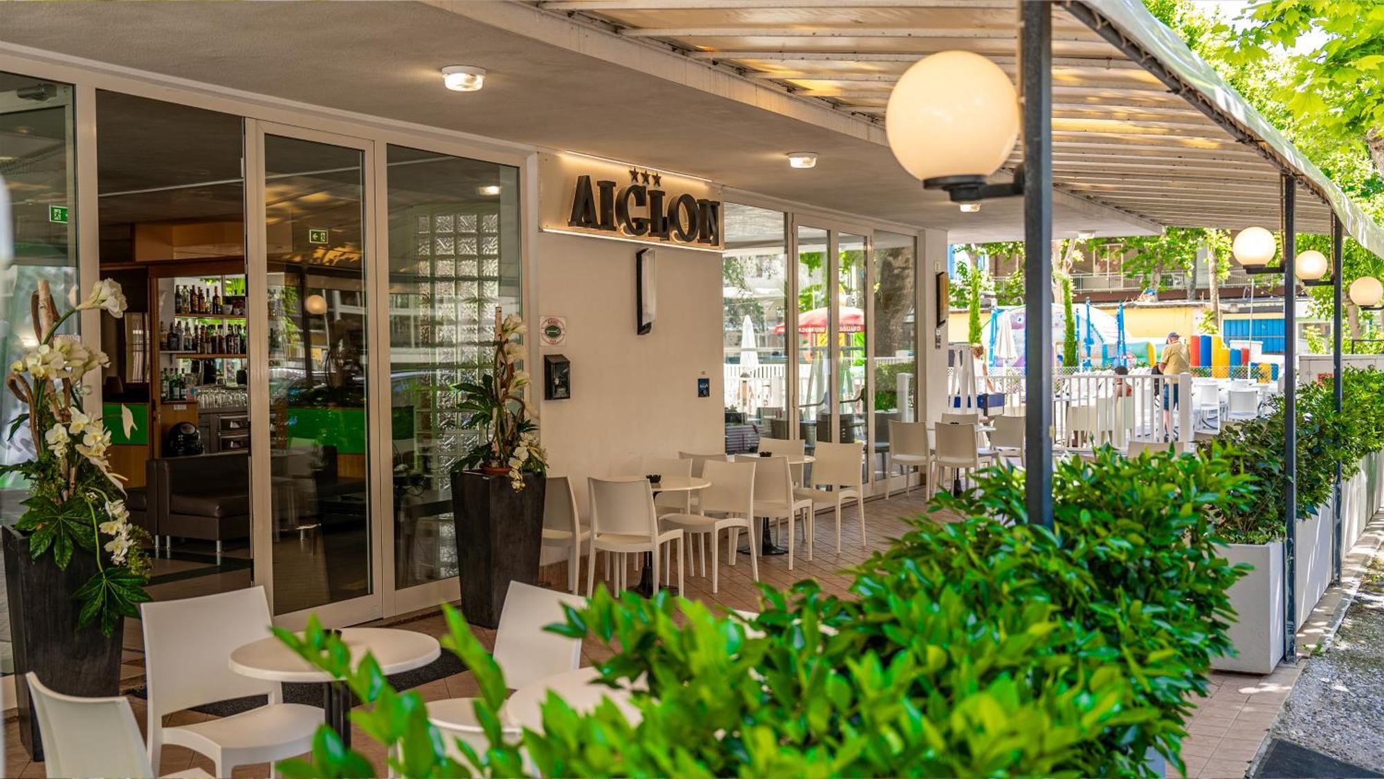 Hotel Aiglon Ρίμινι Εξωτερικό φωτογραφία